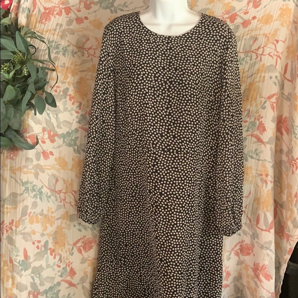 Ladies dress size XL